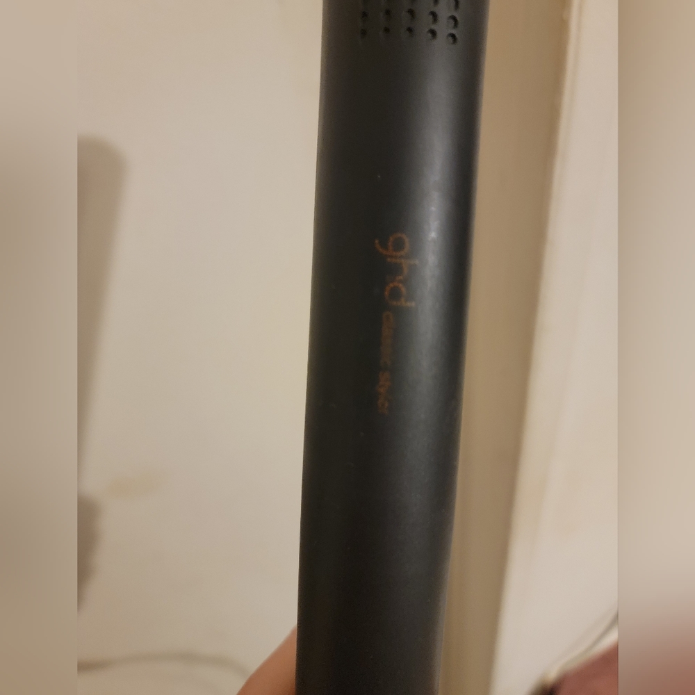 GHD straightener